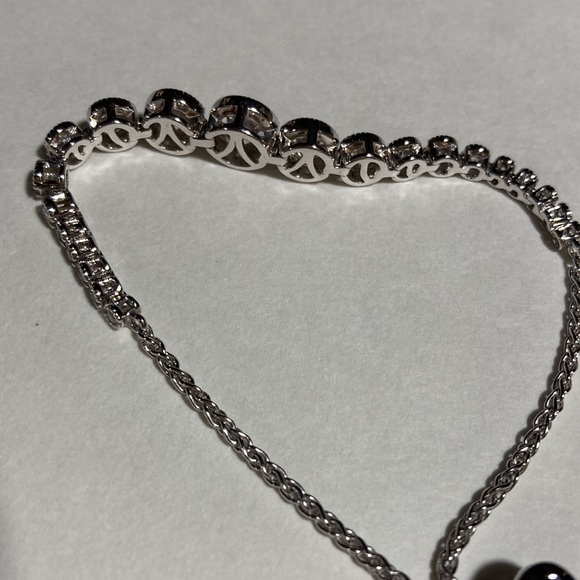 VANNA K FOR BELLA LUCE BRAND NEW DIAMOND SIMULANT BRACELET - Picture 4 of 12